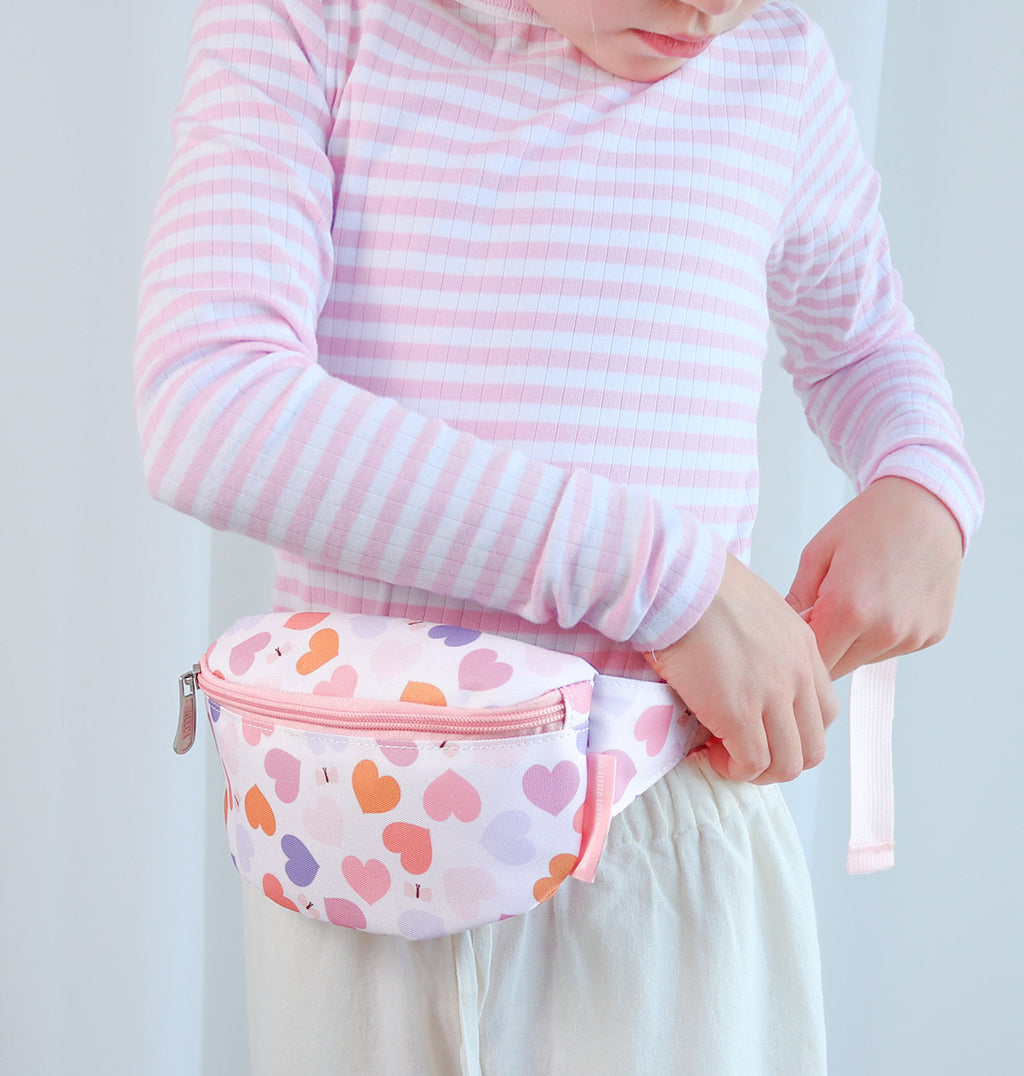 Bauchtasche: Herzen